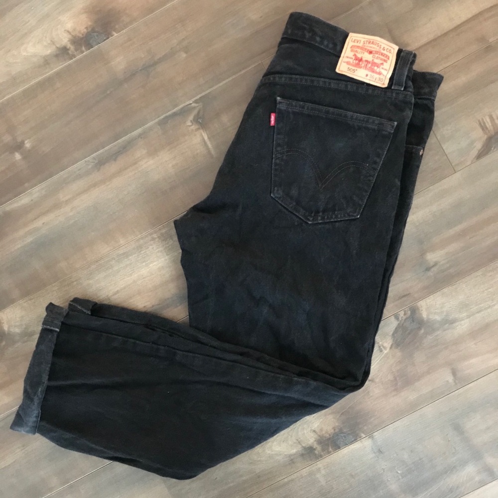 Vintage Levi’s 505 regular fit 100% cotton